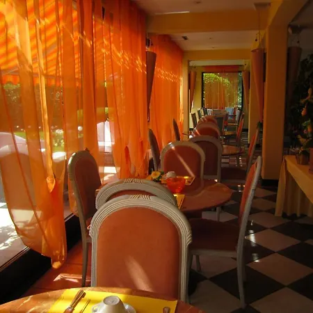 Garni Alba Hotel 3*